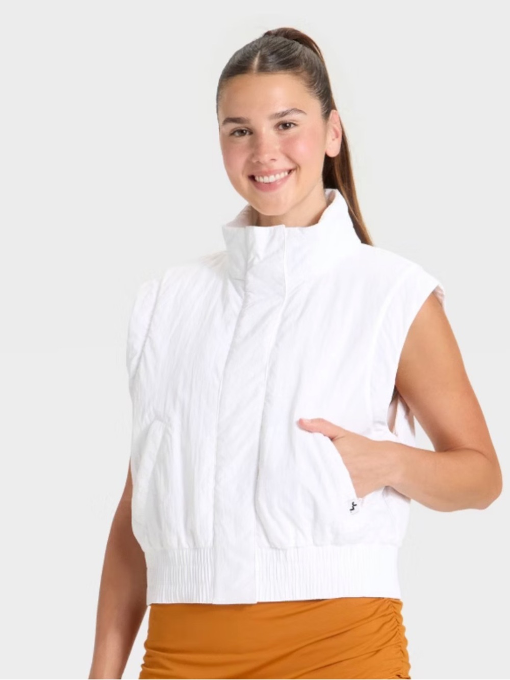 Women's White Sleeveless Puffer Vest